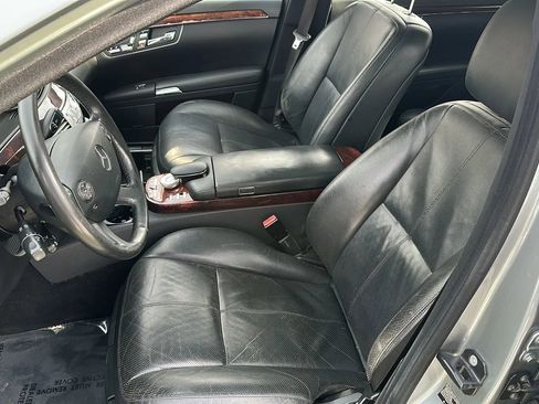 Used 2007 Mercedes-Benz S 550 S 550 4MATIC Sedan 4D w/ AMG Sport Pkg image 14