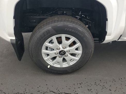 New 2026 Toyota Tacoma SR5 image 10