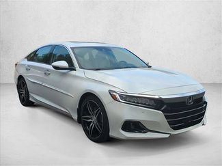 Used 2021 Honda Accord Touring video 3