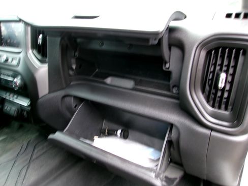 Used 2021 Chevrolet Silverado 1500 Custom w/ Custom Max Trailering Package image 26