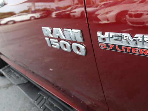 Used 2016 RAM 1500 Express AWD/4WD image 28