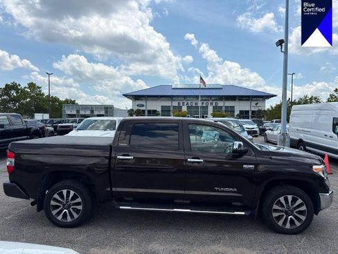 Used 2019 Toyota Tundra Limited w/ Limited Premium Package AWD/4WD image 4