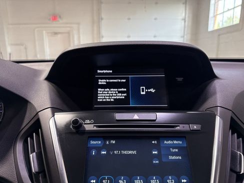 Used 2018 Acura MDX SH-AWD image 17