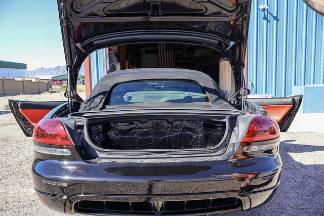 Used 2004 Dodge Viper SRT-10 RWD image 76