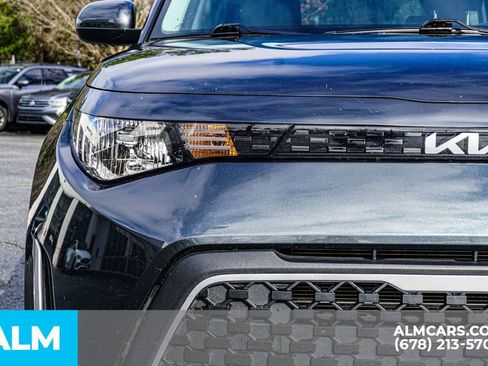 Used 2025 Kia Soul LX w/ LX Technology Package image 11