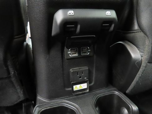 Used 2021 Jeep Gladiator Mojave image 11