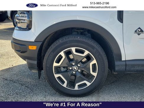 Certified 2024 Ford Bronco Sport Outer Banks w/ Tech Package AWD/4WD image 8