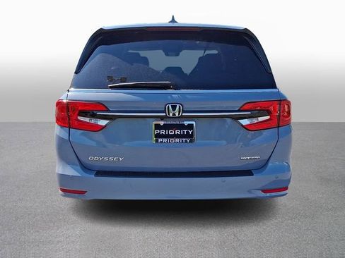 Used 2024 Honda Odyssey Touring image 5