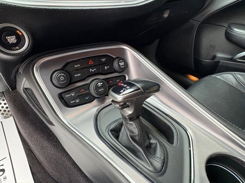 Used 2019 Dodge Challenger R/T image 25