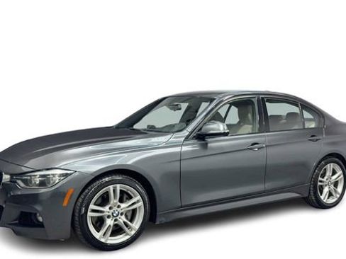 Used 2016 BMW 340i xDrive Sedan AWD/4WD image 5