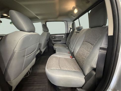 Used 2017 RAM 2500 SLT image 26