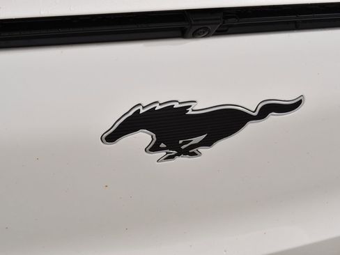 Used 2025 Ford Mustang Mach-E Premium image 21