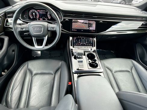 Used 2023 Audi Q8 Premium Plus image 15