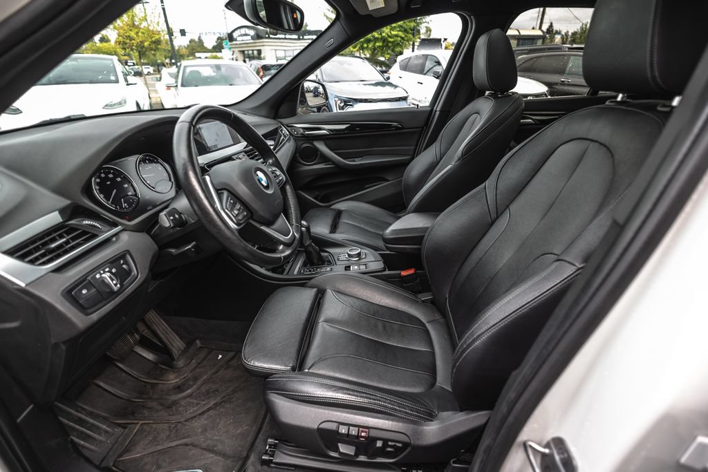 Used 2018 BMW X1 xDrive28i AWD/4WD image 16