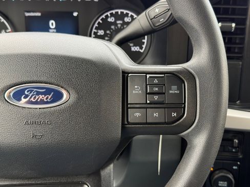 Used 2025 Ford F350 XLT image 24