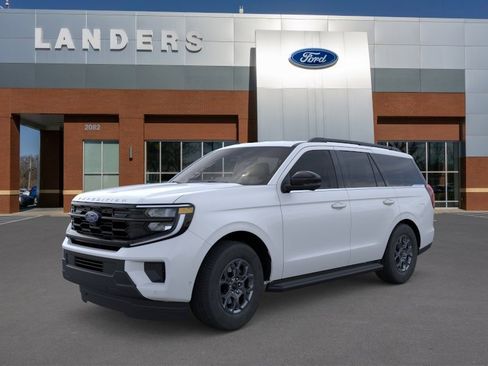 New 2026 Ford Expedition Active RWD image 1