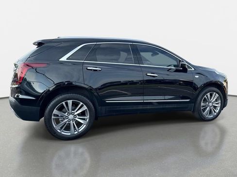 Certified 2024 Cadillac XT5 Premium Luxury FWD image 6