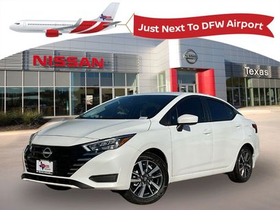 New 2025 Nissan Versa SV w/ Trunk Package