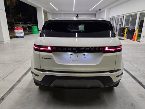 Used 2025 Land Rover Range Rover Evoque S AWD/4WD image 5