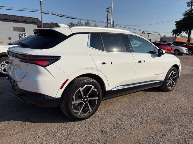 Used 2025 Chevrolet Equinox EV LT w/ Convenience Package FWD image 3