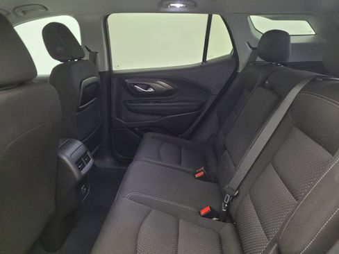 Used 2023 GMC Terrain SLE w/ Driver Convenience Package AWD/4WD image 18