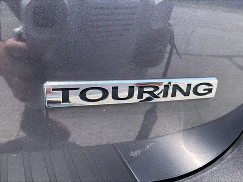 Used 2024 Honda Odyssey Touring image 23