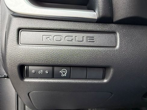 Certified 2023 Nissan Rogue S image 22