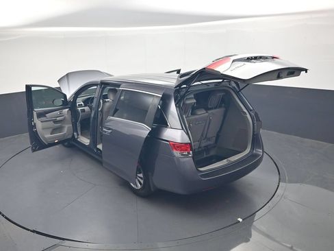 Used 2016 Honda Odyssey EX-L image 43