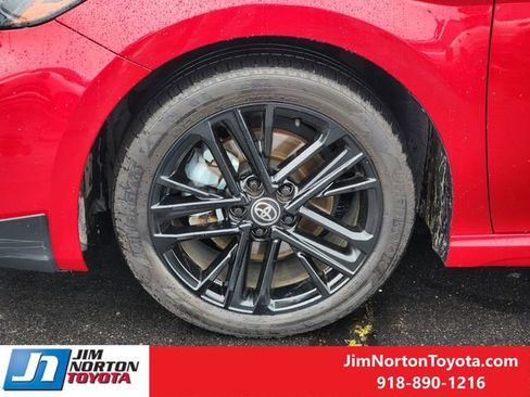 Used 2025 Toyota Camry SE w/ Multimedia Upgrade Package AWD/4WD image 13