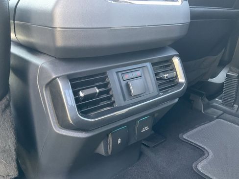 Used 2023 Ford F150 Lariat w/ Equipment Group 502A High image 16