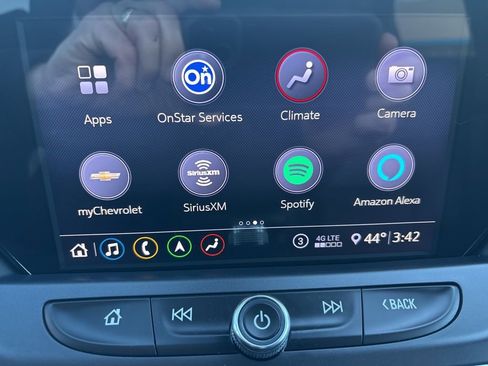 Certified 2020 Chevrolet Blazer LT w/ Sound & Technology Package image 29