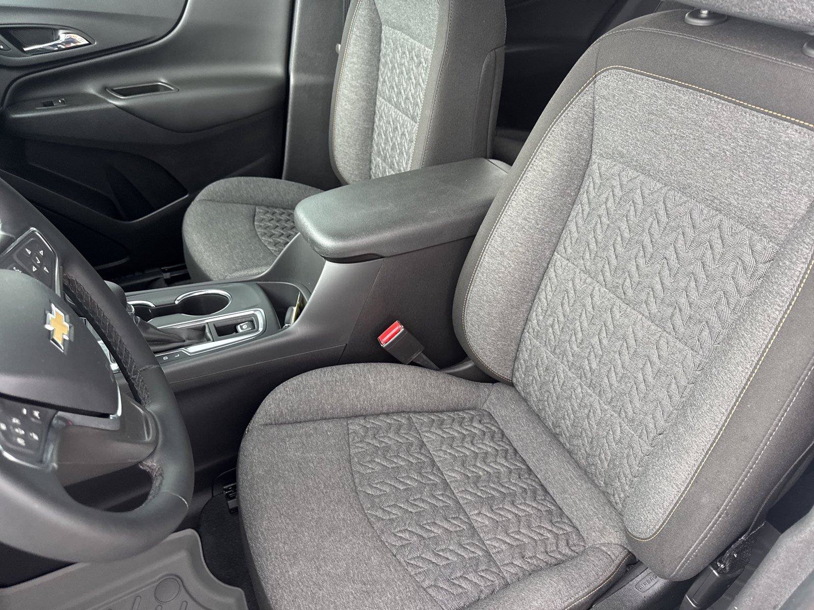 Used 2023 Chevrolet Equinox LT FWD image 11