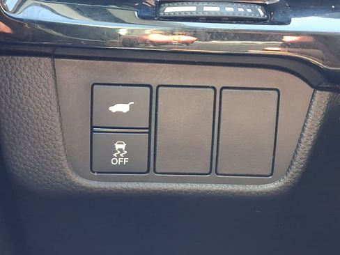 Used 2025 Honda CR-V EX-L image 29
