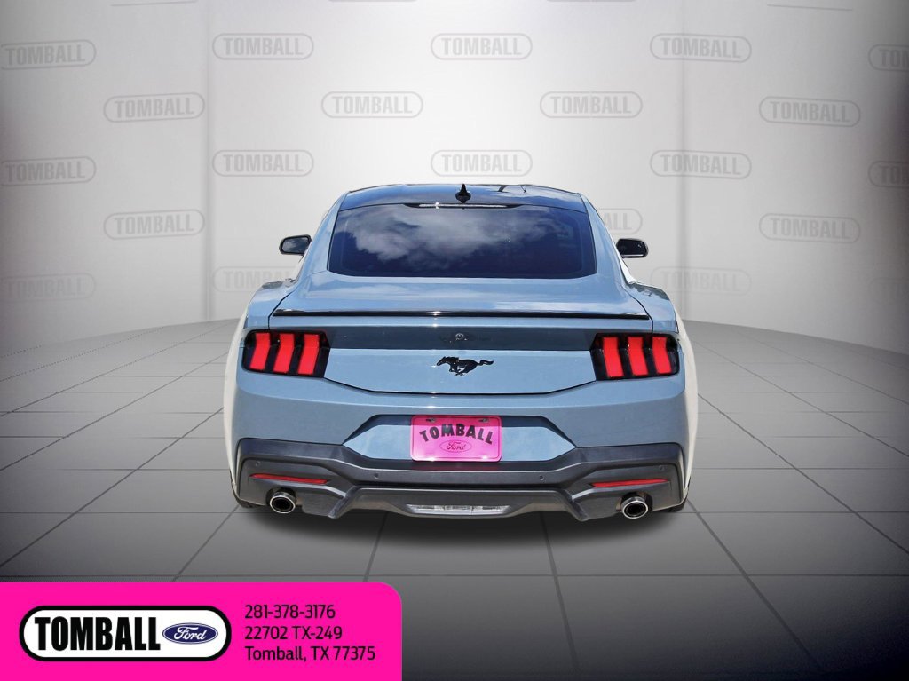 Used 2024 Ford Mustang Coupe RWD image 6