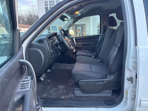 Used 2011 Chevrolet Silverado 1500 LT w/ All-Star Edition image 12