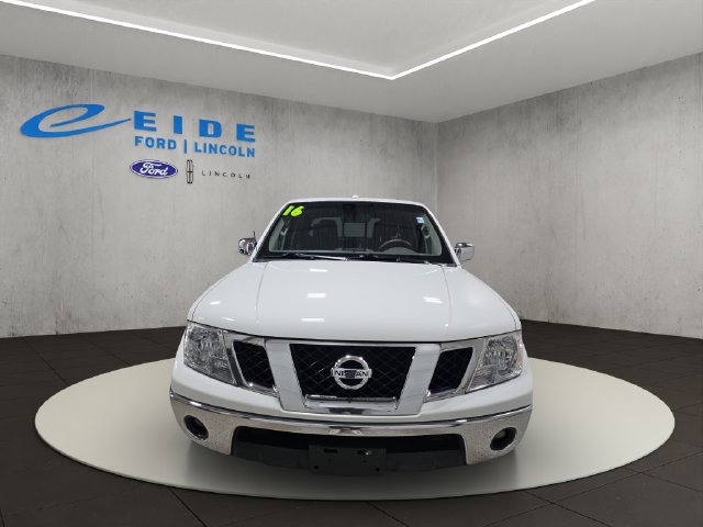 Used 2016 Nissan Frontier SL AWD/4WD image 6