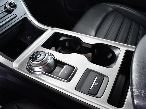 Used 2024 Ford Edge SEL w/ Convenience Package image 31