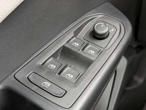 New 2026 Volkswagen Taos S image 24