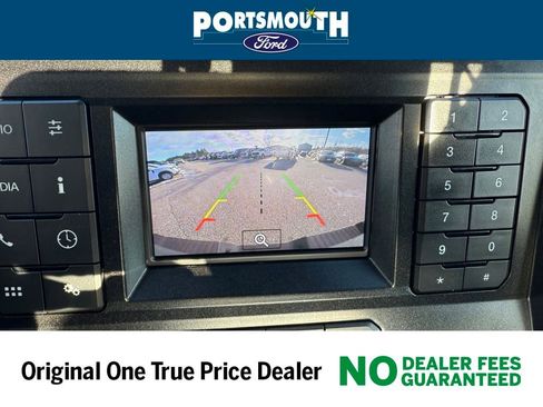 Used 2020 Ford F250 XL w/ Power Equipment Group image 5