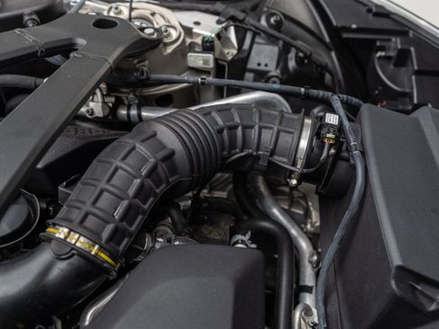 Used 2019 Aston Martin DB11 Volante image 75