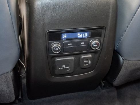Used 2023 Buick Enclave Essence w/ Experience Buick Package AWD/4WD image 26