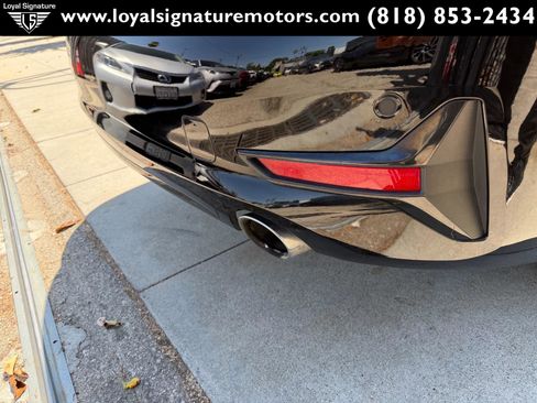 Used 2020 BMW 330i Sedan w/ Driving Assistance Package RWD image 9