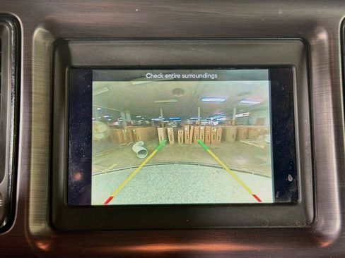 Used 2018 Dodge Challenger SXT w/ Blacktop Package RWD image 13