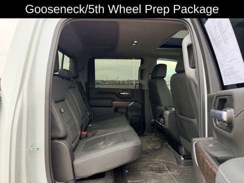 Certified 2021 GMC Sierra 3500 Denali w/ Denali Ultimate Package image 10