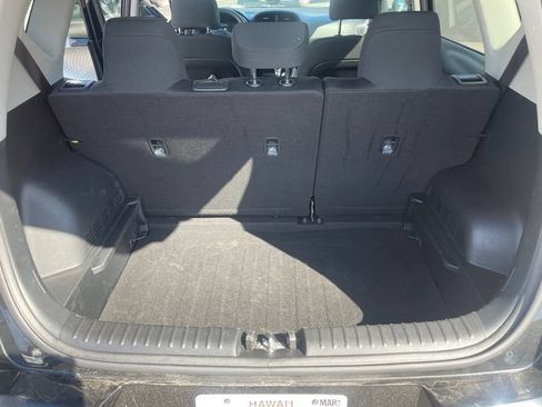 Used 2025 Kia Soul LX w/ LX Technology Package FWD image 20