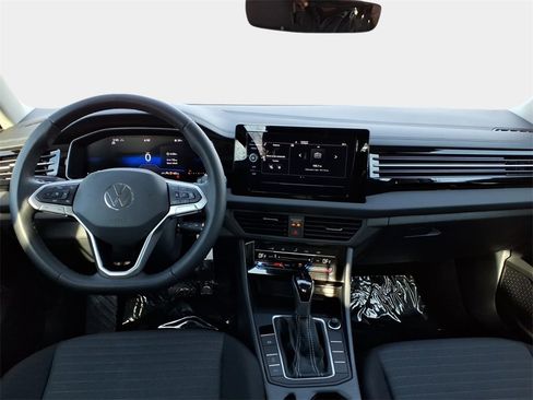 Used 2025 Volkswagen Jetta S image 12