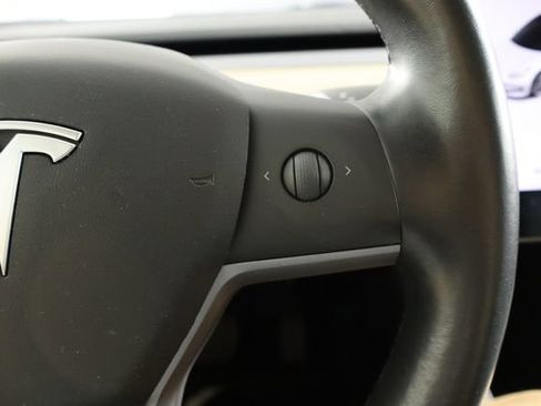 Used 2019 Tesla Model 3 Long Range RWD image 22