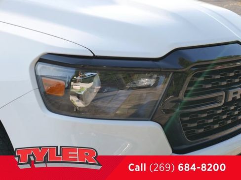 Certified 2022 RAM 1500 Big Horn AWD/4WD image 10