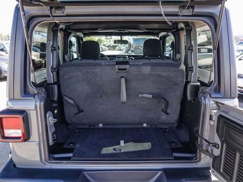 Certified 2022 Jeep Wrangler Willys image 26