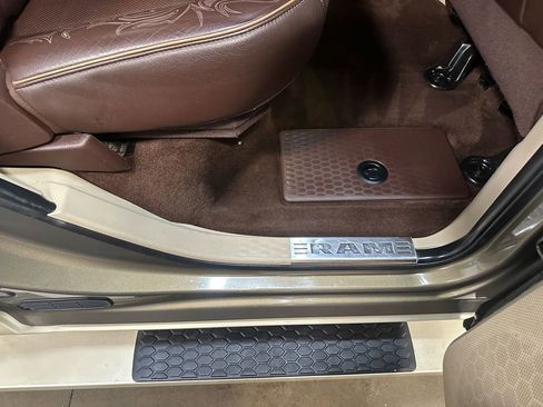 Used 2015 RAM 3500 Laramie Longhorn image 83